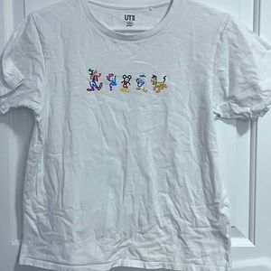 Uniqlo micky mouse white t-shirt